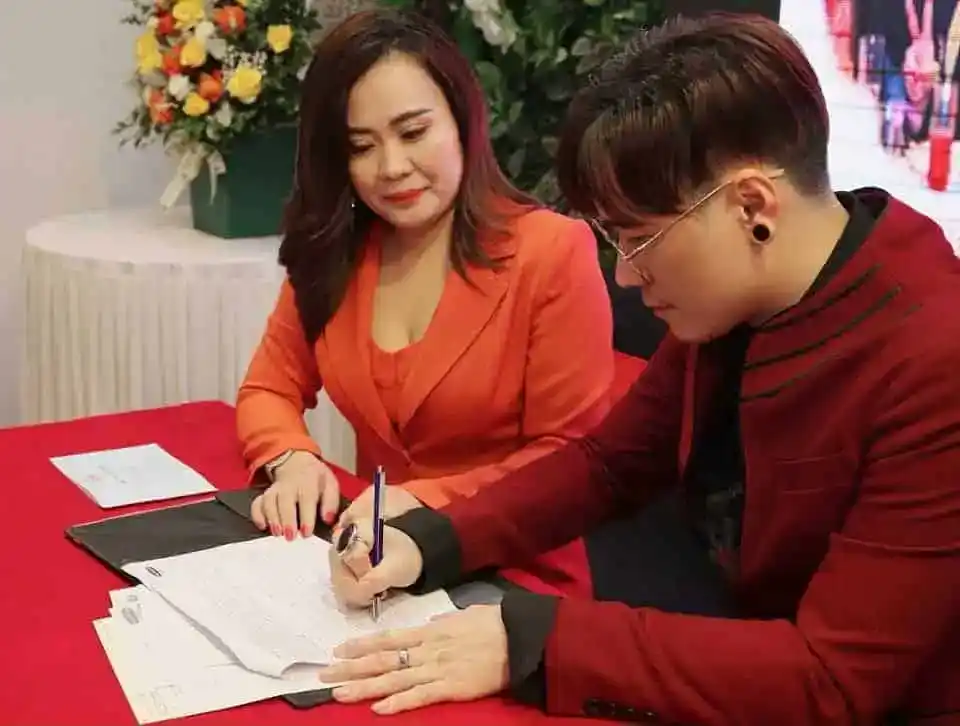 Ca sĩ Khánh Phương